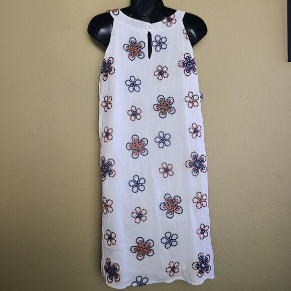 Papillon Embroidered Shift Dress  - Picture 6 of 9